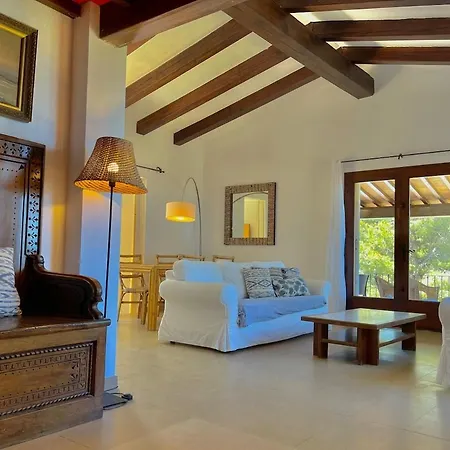 Villa Cala Del Rey In Sa Riera, Costa Brava *