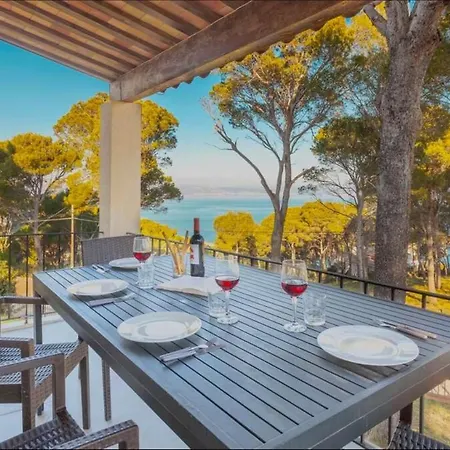 Cala Del Rey En Sa Riera, Costa Brava Villa